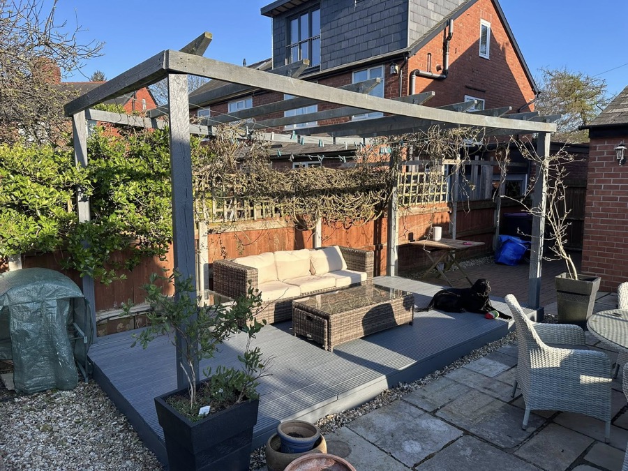 Decking fully repainted, including the posts and top beams